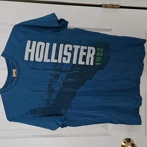 Men's Hollister blue t-shirt